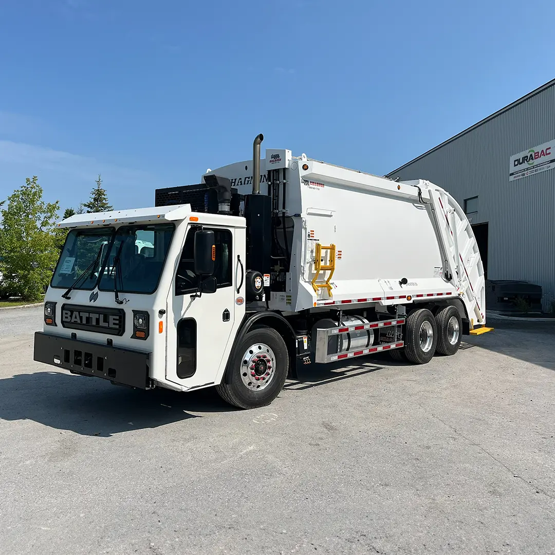 Battle Motors Truck with 29-Cubic Yard Rear-Load Body